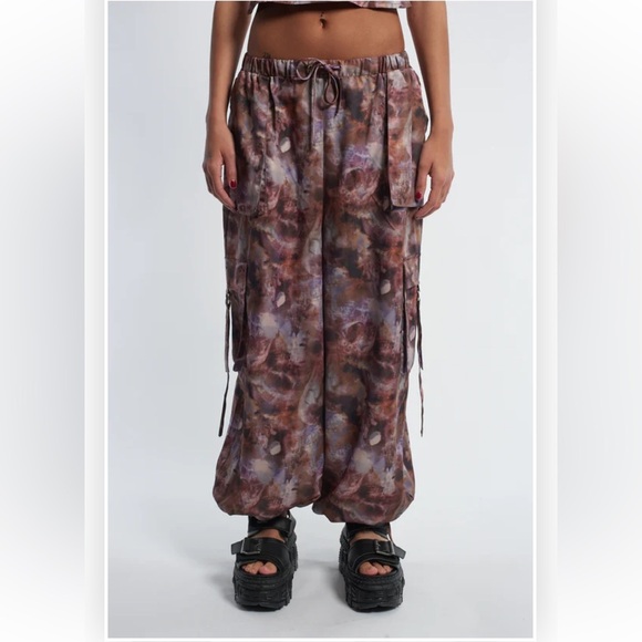 The Ragged Priest Nova Skull Print Parachute Pants Trousers and Backless Top 12 - Picture 4 of 13